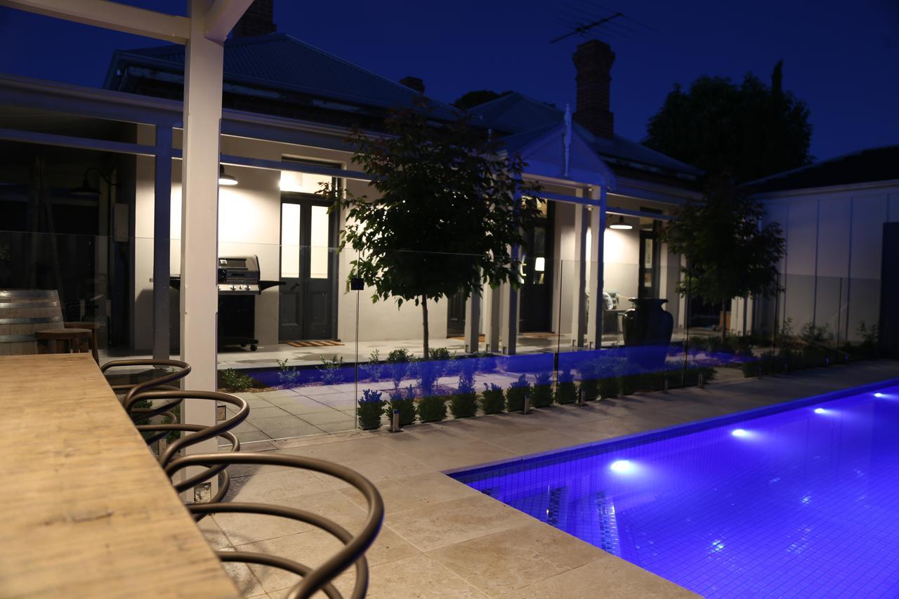 Hollidge House 5 Star Luxury Apartments Аделаида Экстерьер фото